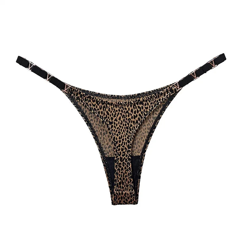 Amelia Thong