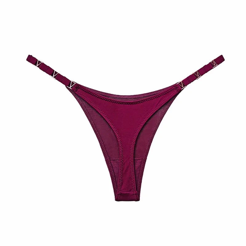 Amelia Thong