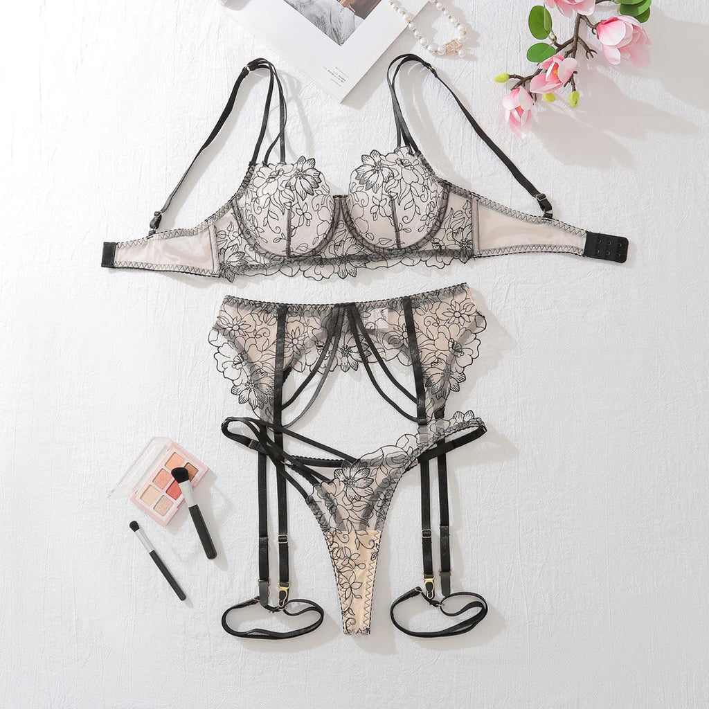 Total Temptation 3-Piece Lingerie Set