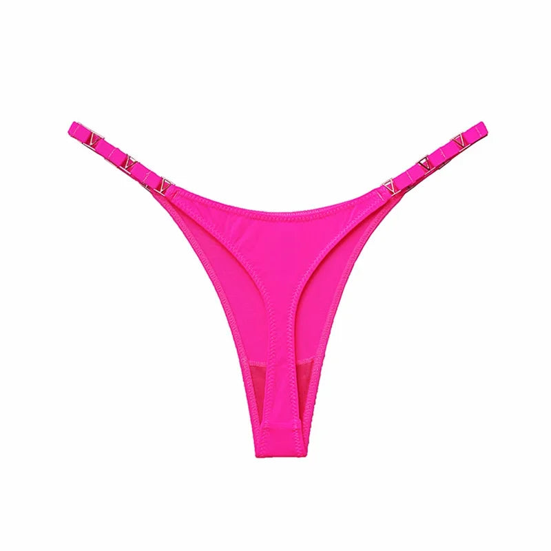 Amelia Thong