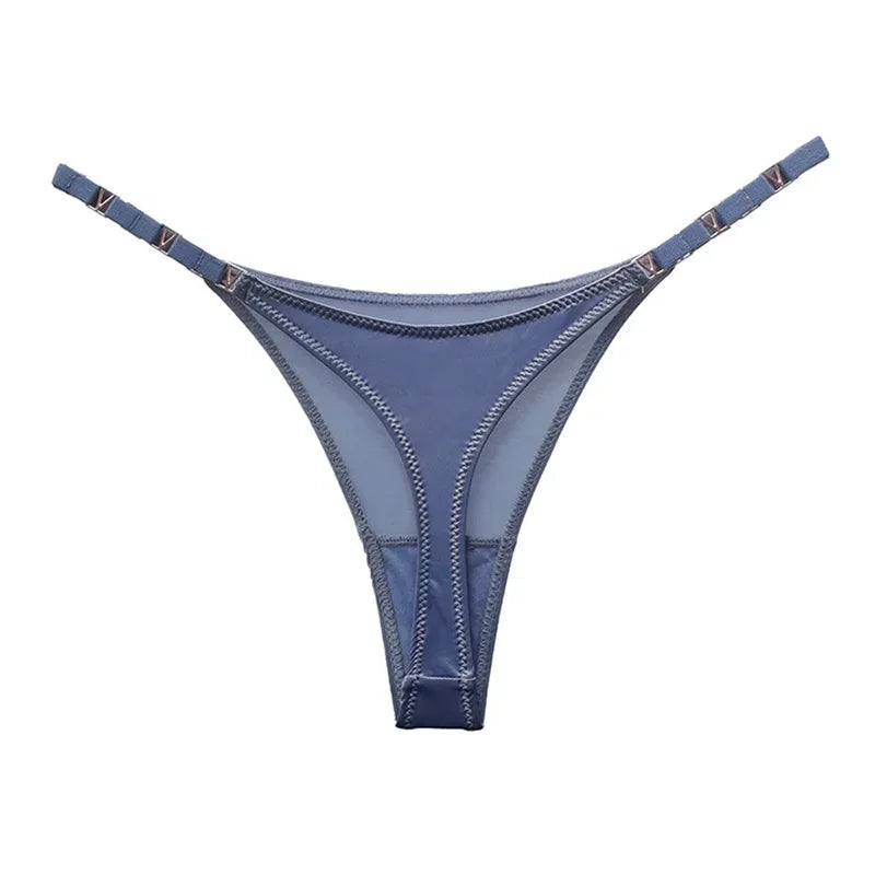 Amelia Thong